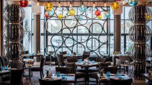 Горящие туры в Арабские Эмираты. Intercontinental Abu Dhabi.
