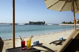 Горящие туры в ОАЭ. Туры в Абу-Даби. Bab Al Qasr Hotel.